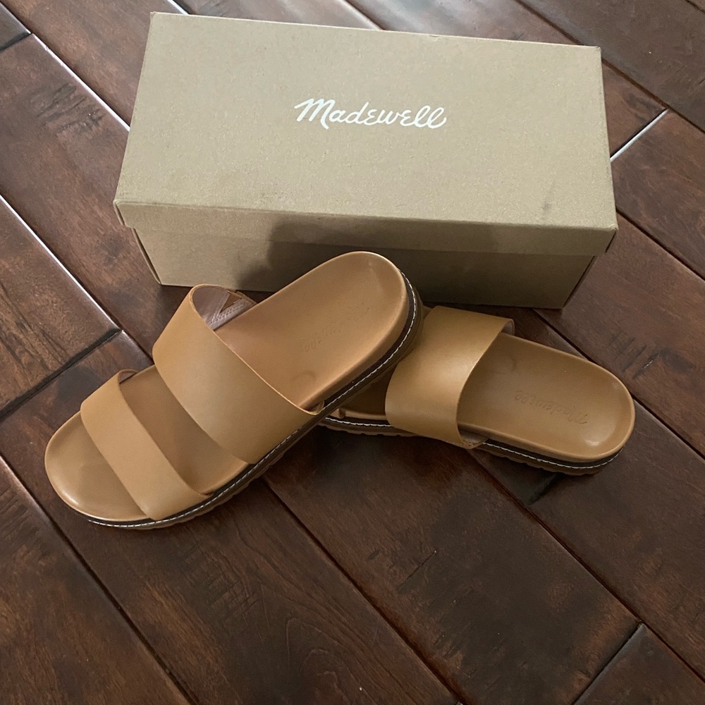 Madewell The Charley Double-Strap Slide Sandal in Desert Camel